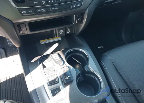 2023 Honda Ridgeline Rtl-E z USA, uszkodzony, nr VIN 5FPYK3F71PB012177